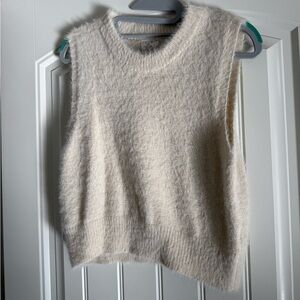 Sadie & Sage Cream Fuzzy Sweater Vest
